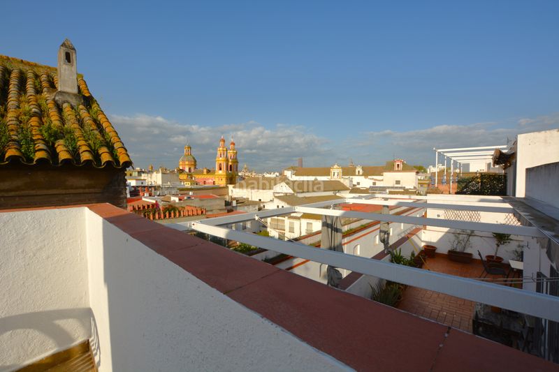 Foto b4a5fa87-7244-4b31-80d9-f8be34fc391b. Àtic amb calefacció a Santa Catalina Sevilla