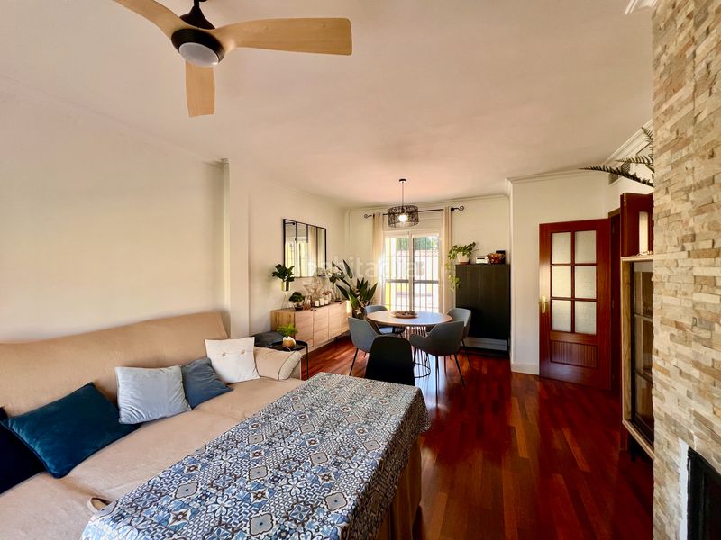 Foto 202246b8-5c7b-4f99-905b-62da15bedd1e. Xalet amb xemeneia aparcament piscina a Espartinas pueblo Espartinas