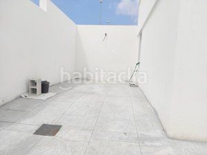 Foto e2ae30d5-27ac-40ca-bbc0-013d2c0eb0ec. Casa aparellada a Ayamonte ciudad Ayamonte