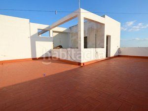 Foto 5aac5df0-b04e-4469-ba67-406c448f4a9a. Edifici a San Gil Sevilla