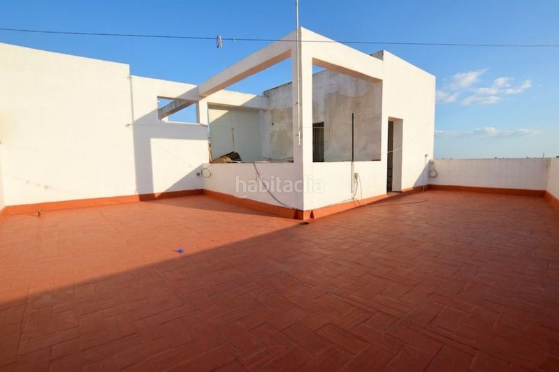 Foto 74d5e889-4c65-4fef-bce5-2615cb9ba794. Edifici a San Gil Sevilla