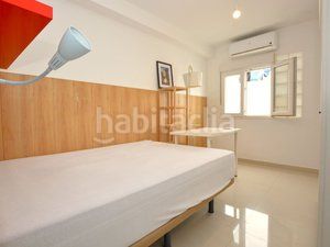 Foto a2d87fc7-3566-48b9-a352-5745028f78f0. Edifici a San Gil Sevilla