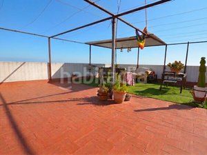 Foto fb24c087-0abb-40df-82cd-2aee6fa2c95a. Edifici a San Gil Sevilla
