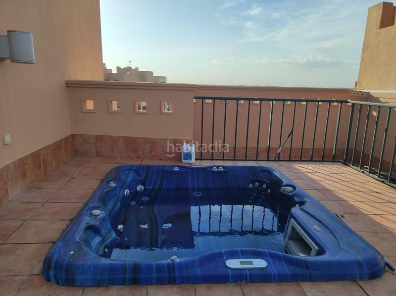 Foto bbae29e5-005f-44ec-8020-400688055946. Àtic amb piscina a Isla Canela Ayamonte