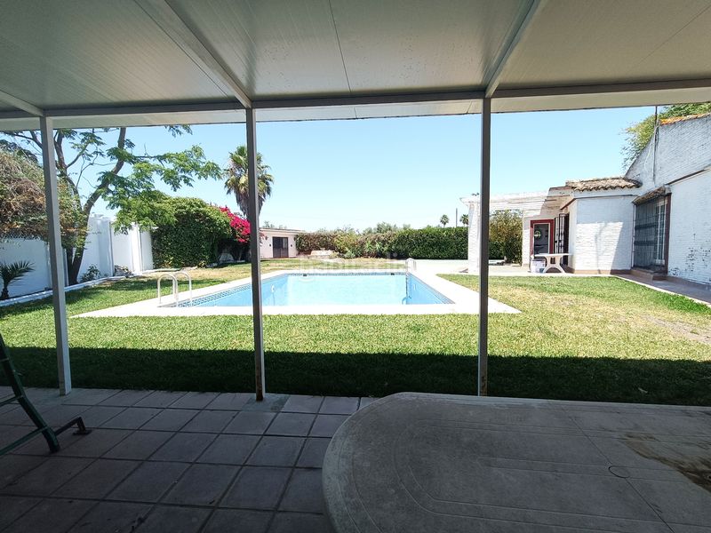 Foto b5a52016-6185-49c3-aaae-68b679566317. Chalet  independiente en Loreto Espartinas
