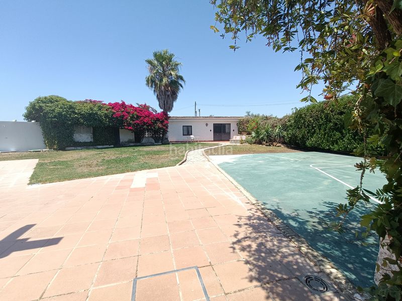 Foto e8d85212-7d12-4fde-9092-0e344cb7696d. Chalet  independiente en Loreto Espartinas