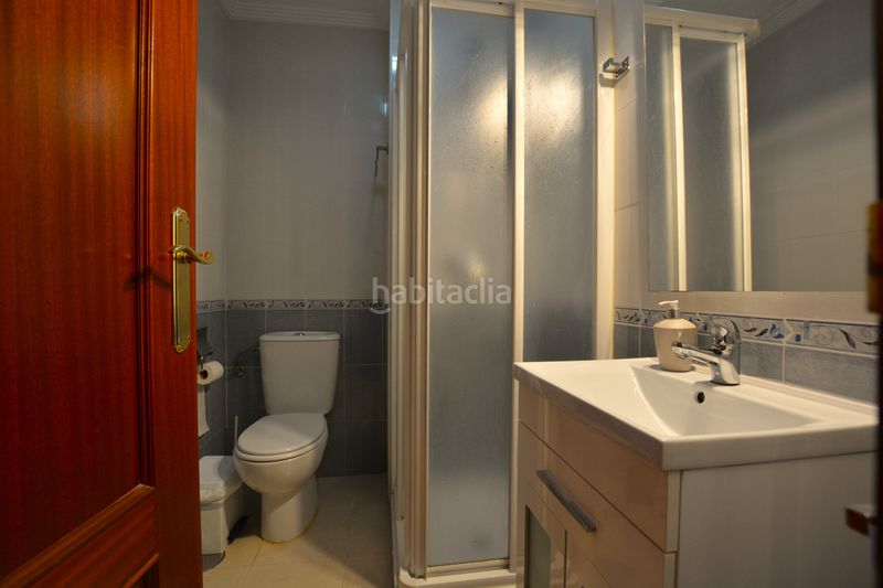 Foto 3d3e0185-5f1d-4a05-9314-6c7d946525c1. Casa adossada amb calefacció aparcament a Algaba (La)