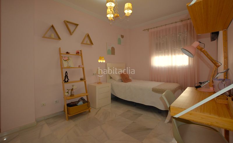 Foto f0d4aa37-023c-4531-b131-eb331c60242e. Casa adossada amb calefacció aparcament a Algaba (La)
