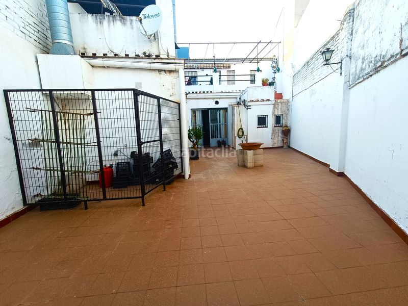Foto 2563e216-3ba9-4753-af86-c4fd5d07e88a. Casa adossada a Olivares