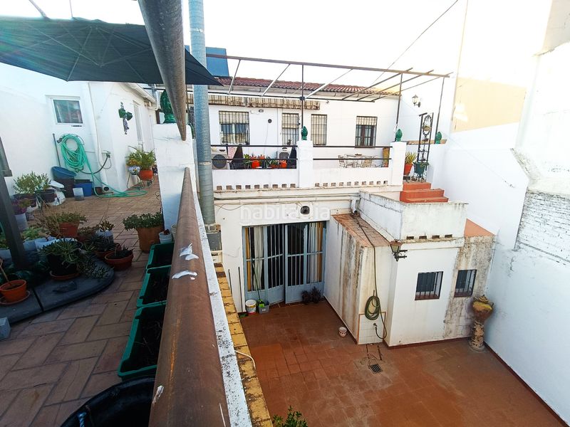 Foto a2d1b0b5-aedf-46ca-8e87-c2c628a2ffd0. Casa adossada a Olivares