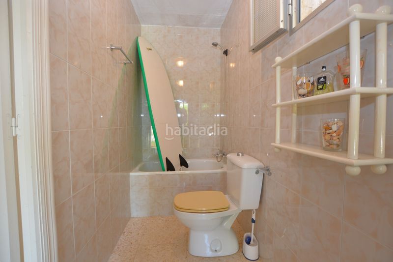 Foto 21b26825-7345-4039-b60d-860ecca253c7. Casa pareada premiere servicios inmobiliarios le ofrece un pequeño oasis en pleno corazón . en Mairena del Aljarafe