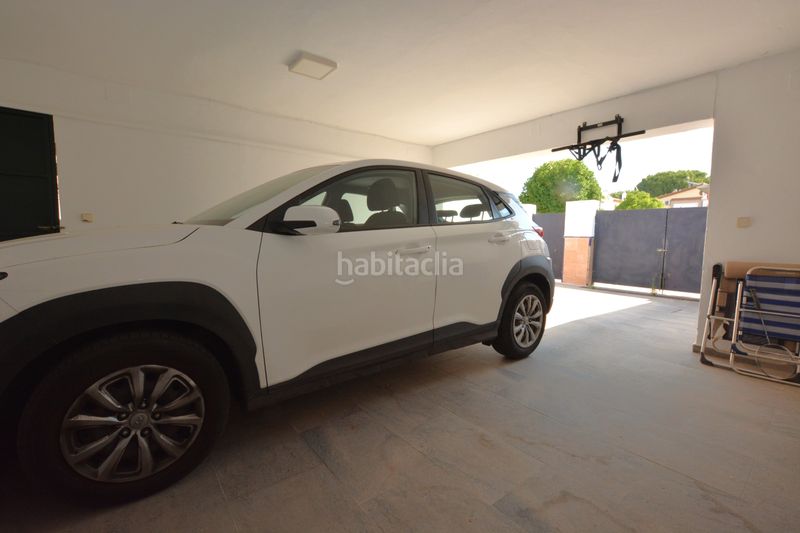Foto 236b3e24-8277-4161-bffb-e6d404b663cf. Casa pareada premiere servicios inmobiliarios le ofrece un pequeño oasis en pleno corazón . en Mairena del Aljarafe