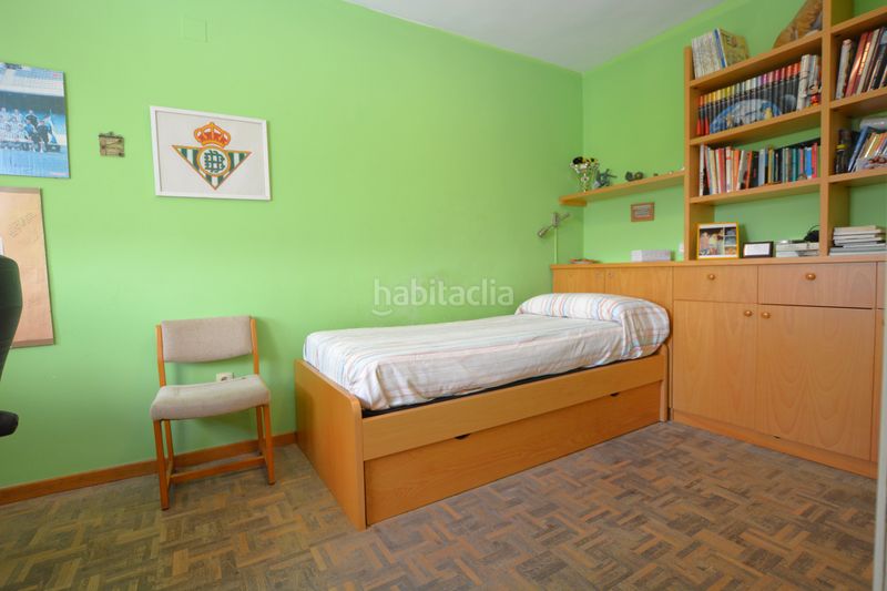 Foto 62959508-2c60-46dd-bc4b-670d4f7639ca. Casa pareada premiere servicios inmobiliarios le ofrece un pequeño oasis en pleno corazón . en Mairena del Aljarafe