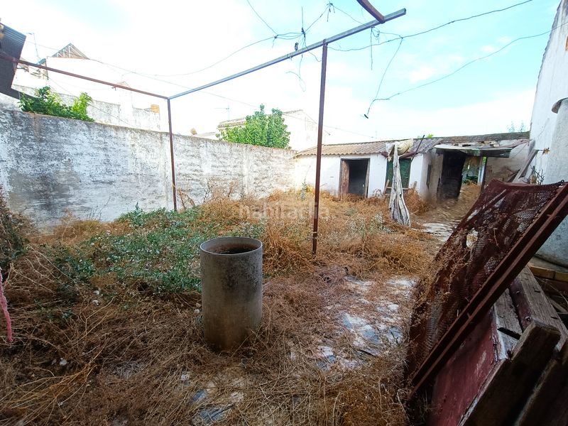 Foto d43ea0bf-383f-42da-9326-5f2cdb2713e9. Casa adossada amb aparcament a ramal de Espartinas Espartinas