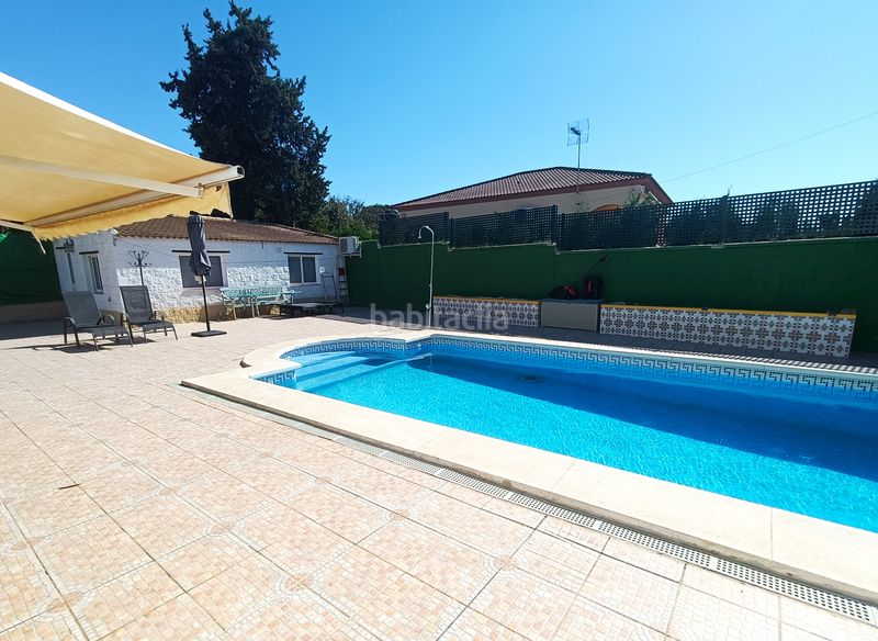 Foto f53cfad5-837e-4eef-bcf2-f9c9e686abb5. Xalet amb xemeneia calefacció aparcament piscina a Castilblanco de los Arroyos