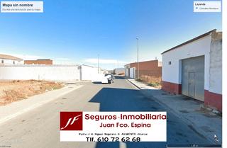Solar industrial a Almonte. Se vende. corralon en el pocito (almonte).  luz. salón. chimenea