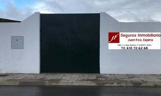 Gewerbliches Grundstück  Camino de villalba del alcor 14. 2 solares urbano almonte 16 ml fachada 630 m2 zona agrícola-gana