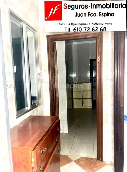 Foto 6caea579-52d5-4e6b-a7f1-806c7f4eeab1. Casa amb aparcament a Bollullos Par del Condado