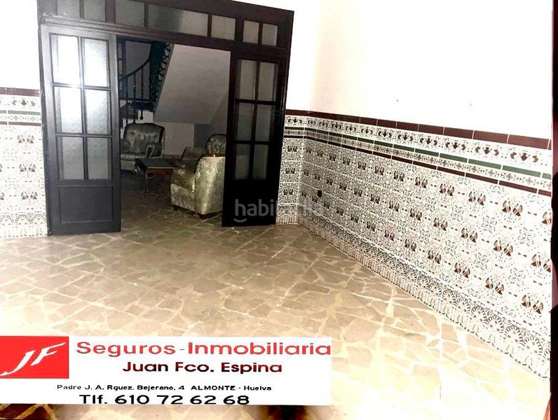 Foto d2a194de-2fbc-4653-a75d-379155f1a566. Casa amb aparcament a Bollullos Par del Condado