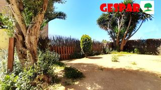 Maison à Parets del Vallès. Esquinera con amplio jardín
