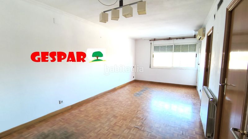 Foto e33057dc-cc74-421b-a2a6-31306e7f13e7. Piso 4 habitaciones y ascensor en Parets del Vallès