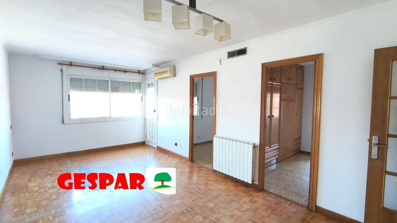 Foto e5d3862e-5a10-422b-b03c-1244e8a8f347. Piso 4 habitaciones y ascensor en Parets del Vallès