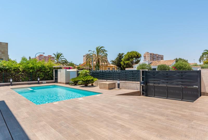 Foto b9ab3844-800a-43fb-9b75-2f7326ae4787. Chalet avec parking piscine dans Playa Honda-Playa Paraíso Cartagena