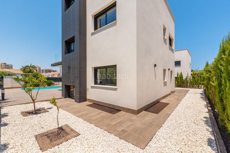 Foto bec3cb83-8aa1-4e86-b51f-3d887a693a94. Chalet avec parking piscine dans Playa Honda-Playa Paraíso Cartagena
