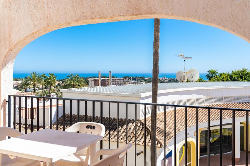 Foto e3529863-6bd5-4fa2-b8af-8c952f7f7c43. Apartament amb piscina a Cometa Calp