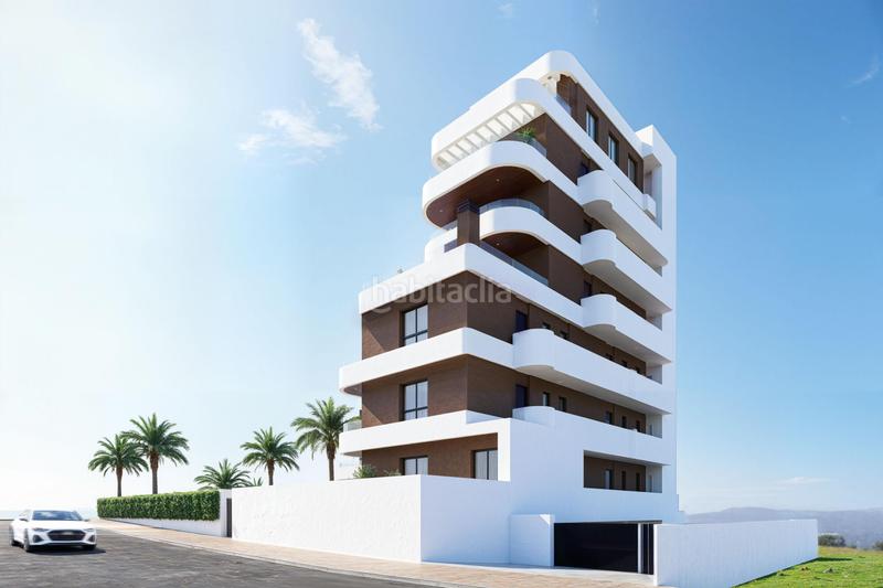 Foto d8fdc939-a304-4128-a23d-472b1f557de3. Piccolo appartamento con parcheggio piscina in Puerto Deportivo Guardamar del Segura