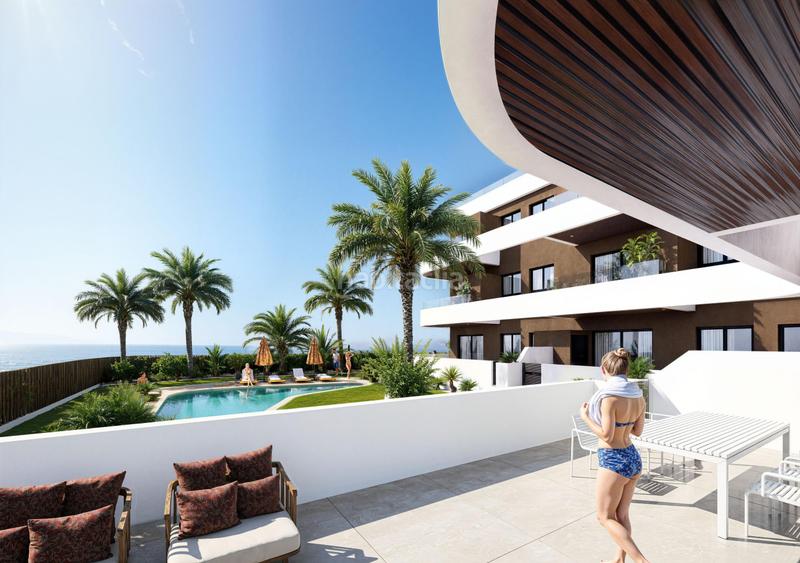 Foto 17933bc1-10ea-4d9a-b1f1-f9f263c159fb. Apartament amb aparcament piscina a Puerto Deportivo Guardamar del Segura