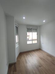 Appartement  Calle poeta miguel hernandez. Piso reformado en el centro de elche  calle poeta miguel hernand