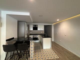 Appartement à San Blas. Venta de piso en zona de san blas