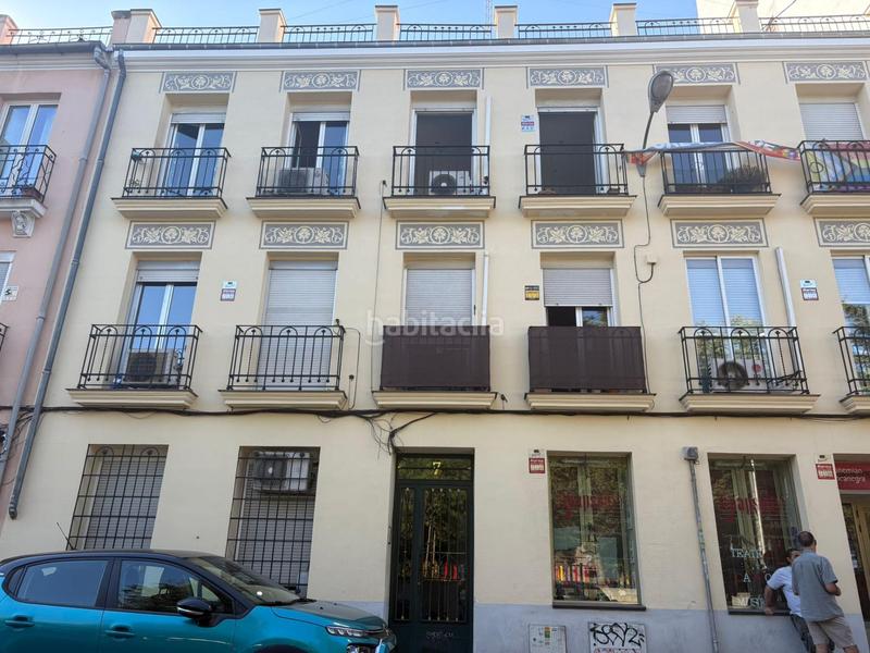 Foto 014d7587-de8d-4628-89a3-5809f7a3c6e4. Casa amb calefacció a Adelfas Madrid