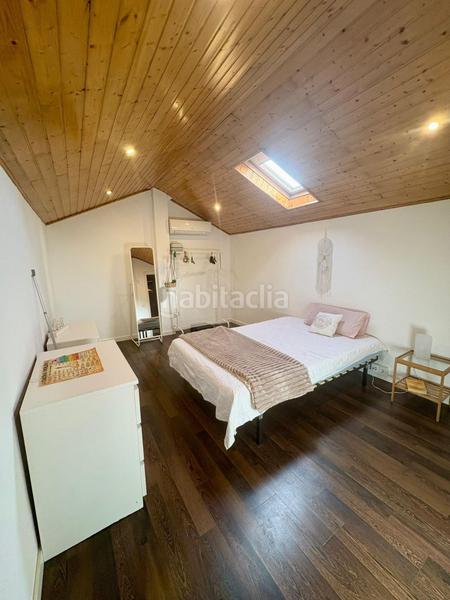 Foto 0e84174e-13c6-4ef7-ad0f-9c41138fedc4. Casa amb calefacció a Adelfas Madrid