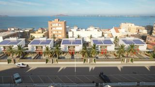 Xalet a Los Nietos. Venta de villa en los nietos