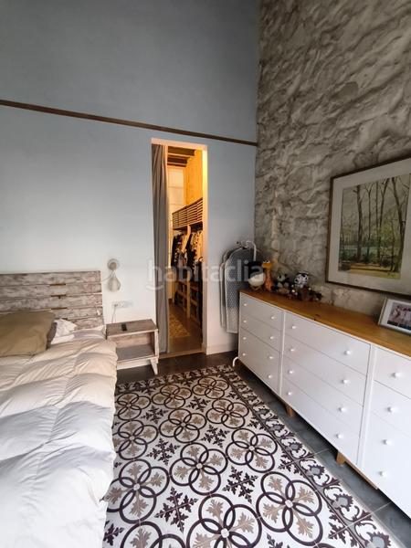 Foto 27fc289b-8c9b-4179-ac16-306ce8e0dff1. Casa amb calefacció aparcament a Benalúa Alicante