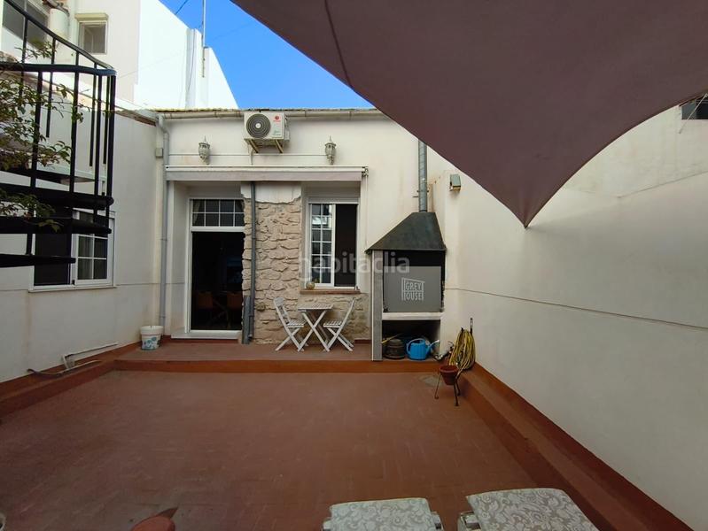 Foto 33df3bca-0568-4295-9528-d06a68399961. Casa amb calefacció aparcament a Benalúa Alicante