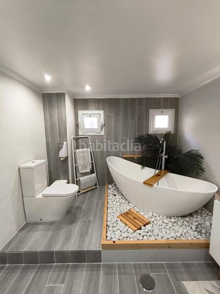 Foto 9cd272ba-9bde-4f83-9718-6275c2c1d465. Casa venta de espectacular casa en Benalúa en Benalúa Alicante