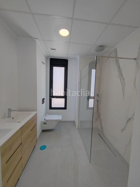 Foto 8dab3e12-da65-4c77-b5b4-7d737e526b67. Xalet amb aparcament piscina a Busot