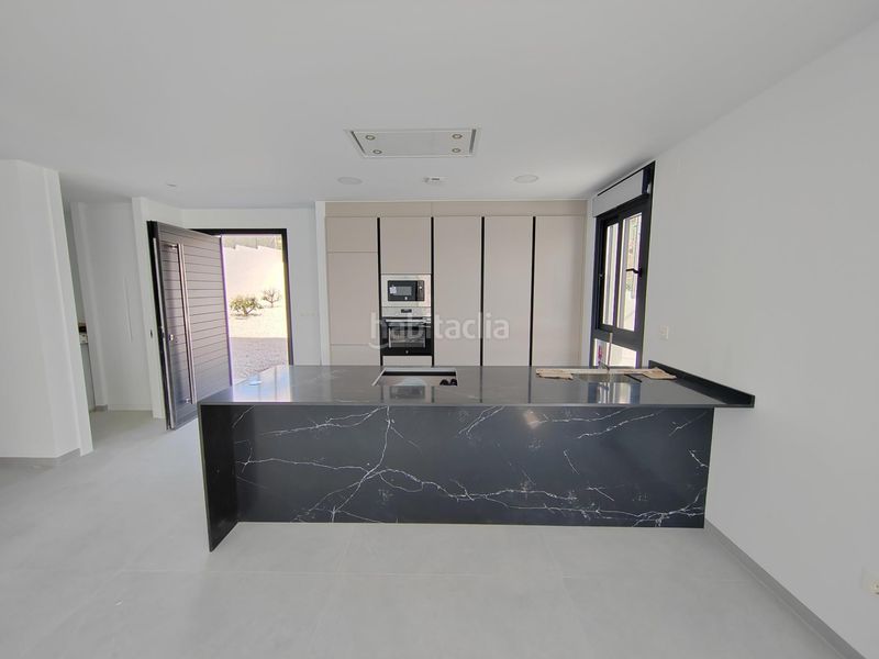 Foto 96216662-1c71-4ebe-bd3e-dfd70320d093. Xalet amb aparcament piscina a Busot