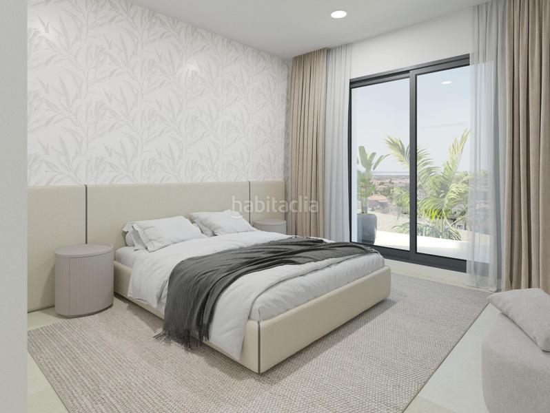 Foto 50b83679-6d21-40f1-8a02-29d97f01c121. Xalet amb piscina a Rojales