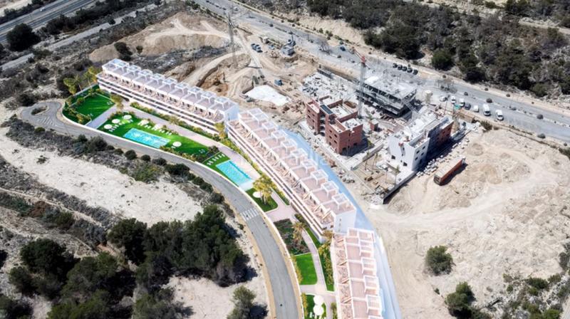 Foto d9f597ab-d147-4df2-a1cf-08e7c5b266f0. Attique avec parking piscine dans balcón de Finestrat-terra marina Finestrat