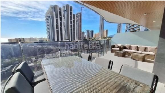 Foto 1fe129b5-0dd7-4333-afcb-26814b32b4c7. Pis amb calefacció aparcament piscina a Playa Poniente Benidorm