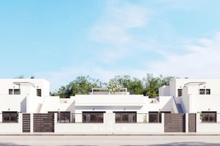 Casa adossada a Roldán