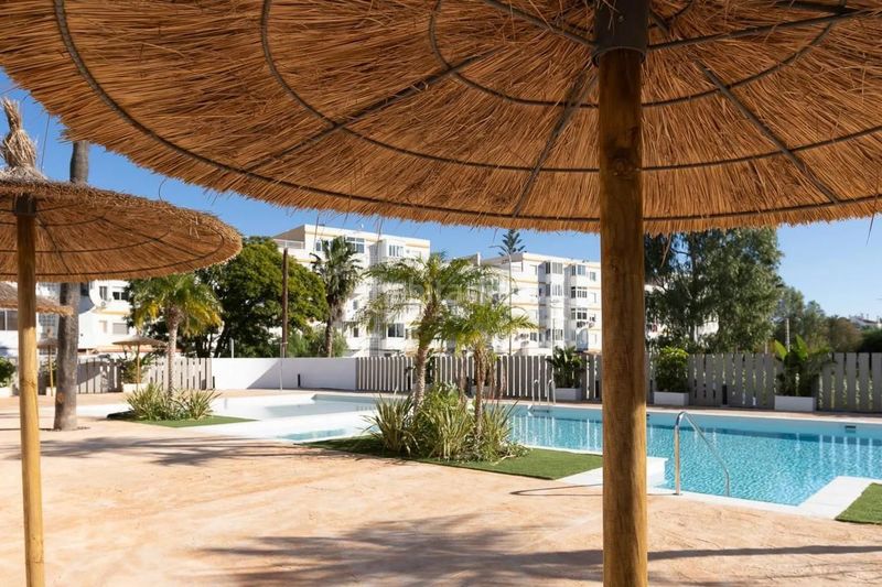 Foto 8615fb53-866f-41cc-9ffe-c9f4c33fe261. Apartament amb aparcament piscina a Les Bassetes - El Marjal Dénia