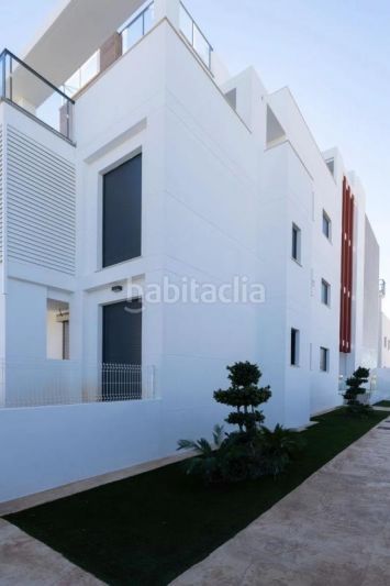Foto 8f82644a-dce9-44ef-b71e-7e01ccdae417. Apartament amb aparcament piscina a Les Bassetes - El Marjal Dénia