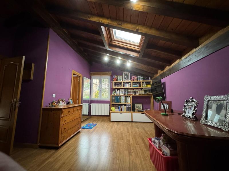 Foto 076c2127-8a9c-4e18-a803-5cfeea3dc6f3. Casa con riscaldamento parcheggio in Peñacastillo - Nueva Montaña Santander