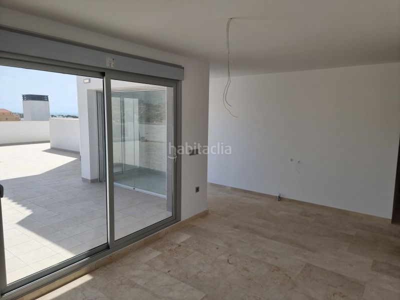 Foto bab4fe26-8859-45ab-b9bb-6d788a8782f4. Àtic amb piscina a Lomas de Cabo Roig - Los Dolses Orihuela