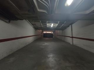 Aparcament cotxe  Calle polux. Venta de garaje céntrico en cpolux la florida